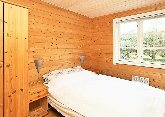 8 Person In Fjerritslev-by Traum *